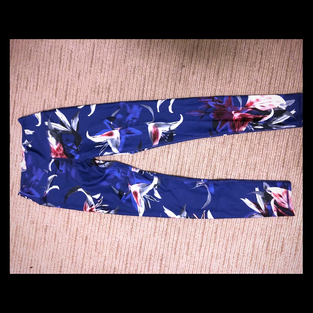 Fabletics powerhold workout leggings